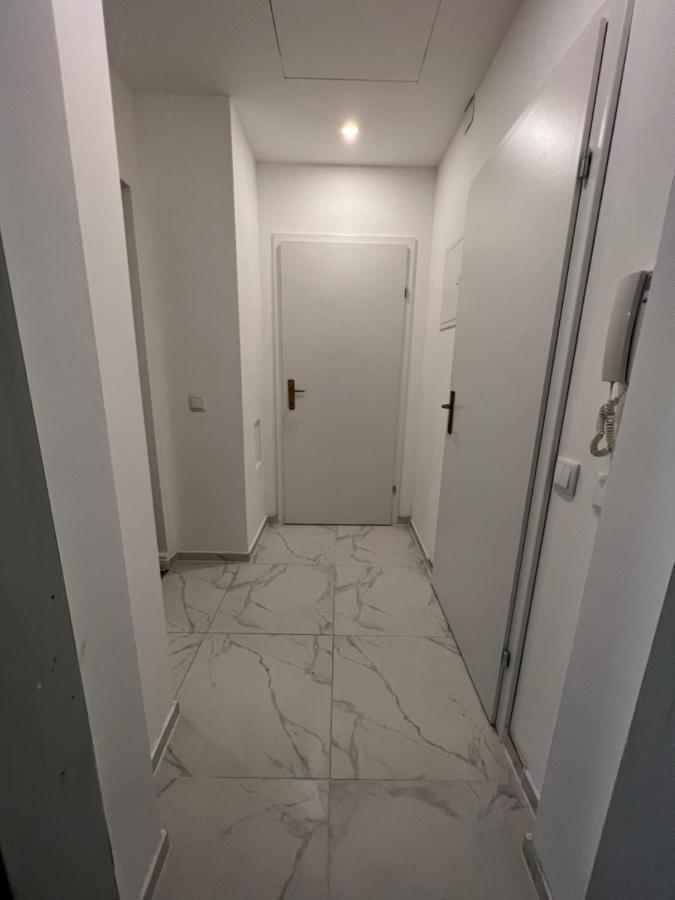 Mateo Design Apartment / Contactless Check-In Viena Exterior foto